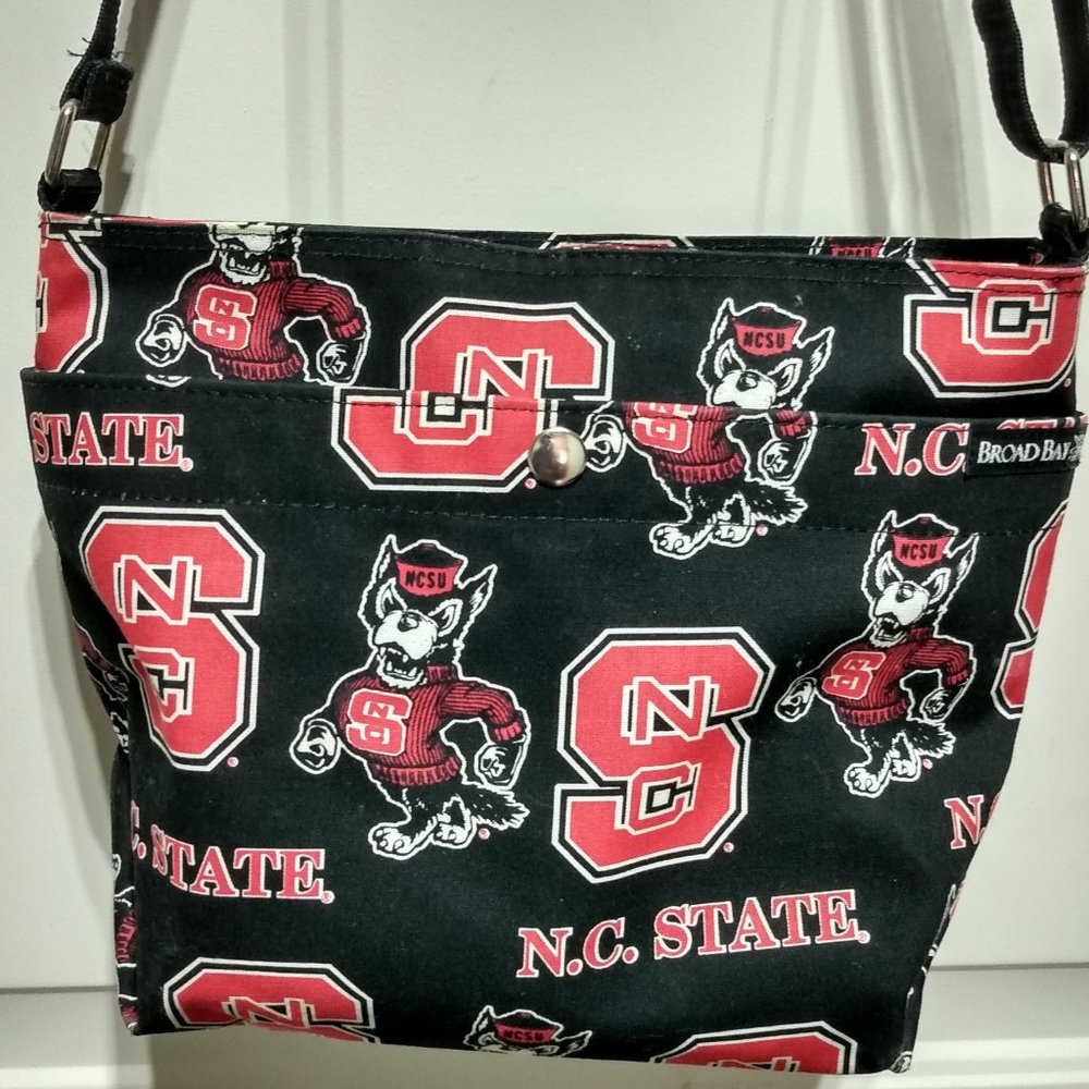 NC.STATE WOLFPACK CROSSBODY /SHOULDER BAG  WOMEN'S